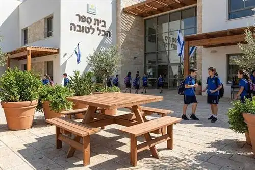 שולחן קקל מרובע BUSTAN