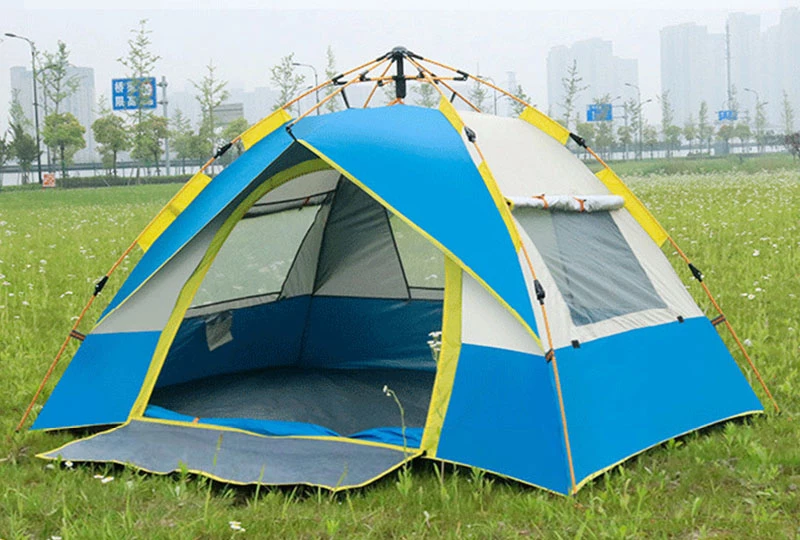 אוהל עם 4 פתחי אוורור